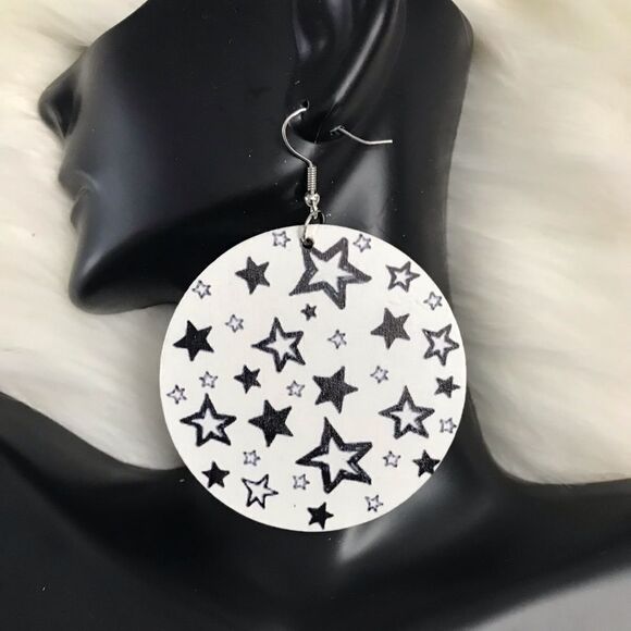 Cute star earrings  - Picture 1 of 1